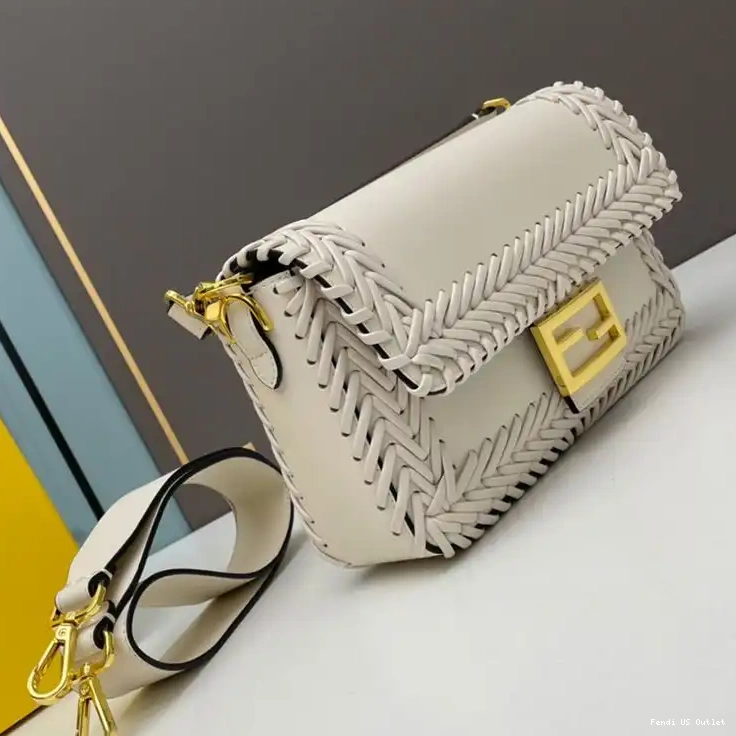 Affordable HOT White Baguette In Bag Stitching Leather Medium Fendi 0527